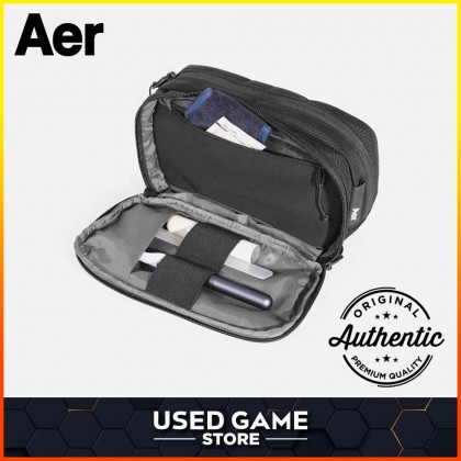 Aer Dopp Kit 2 - Minimal Travel Organise Durable Multi Toiletry Pouch - Black Aer Dopp Kit 2 - Minimal Travel Organise Durable Multi Toiletry Pouch - Black