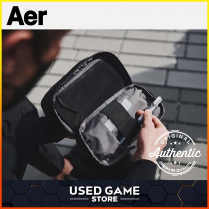 Aer Dopp Kit 2 - Minimal Travel Organise Durable Multi Toiletry Pouch - Black Aer Dopp Kit 2 - Minimal Travel Organise Durable Multi Toiletry Pouch - Black
